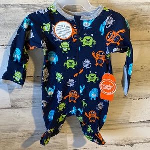 Alien Baby Sleeper Size Newborn NEW